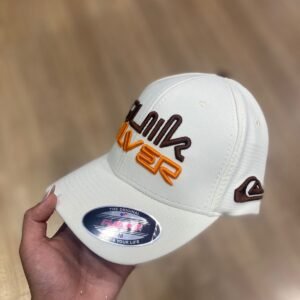 Boné QuikSilver Off White Flexfit - Conforto Premium e Estilo Autêntico.