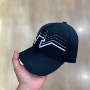 Boné Armani Preto com regulagem- Estilo e Exclusividade no Seu Dia a Dia!