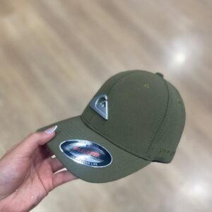 Boné Quiksilver Flexfit Verde Militar - Estoque Disponível.